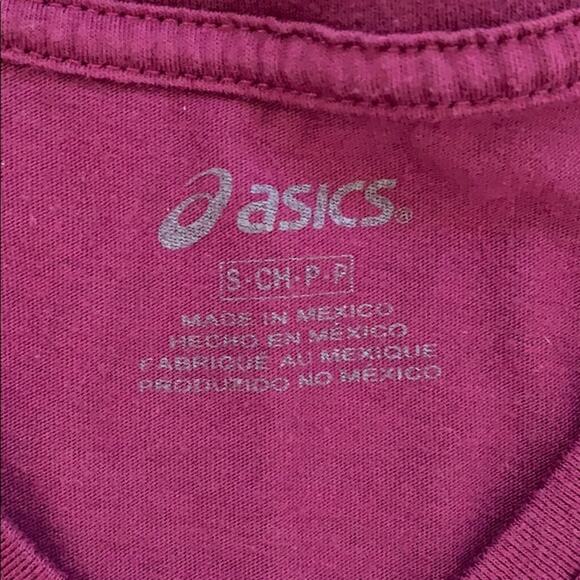 ASICS Short Sleeve V-Neck Wine Tee Small - Picture 4 of 5
